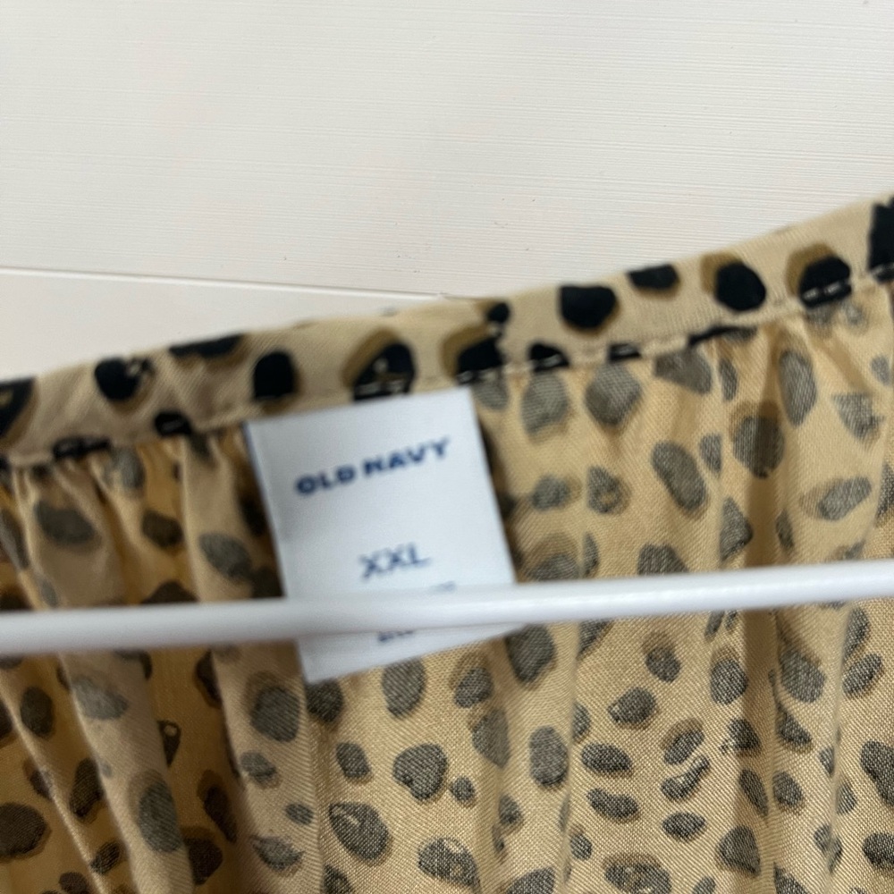 Leopard Top - Picture 3 of 3